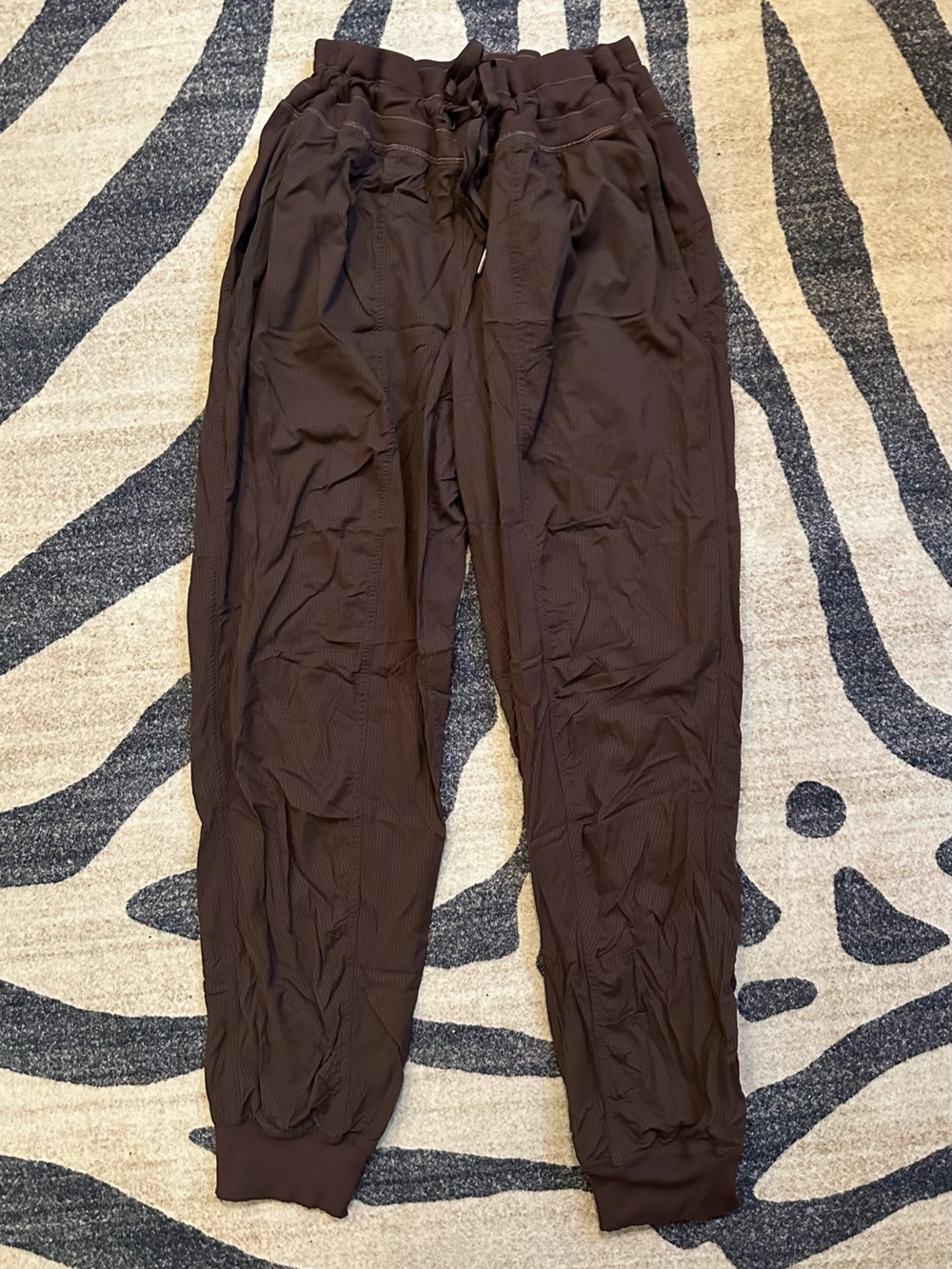 Lululemon Dance Studio Mid-Rise Jogger Full Length